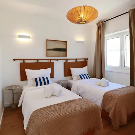 Octopus House Caparica *