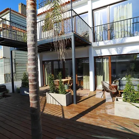 Octopus House Caparica Apartament