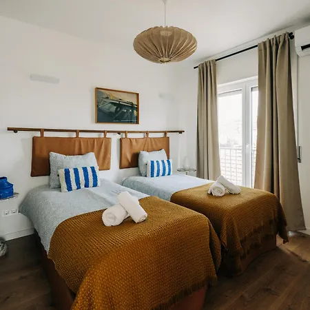 Octopus House Caparica * 卡帕里卡海岸