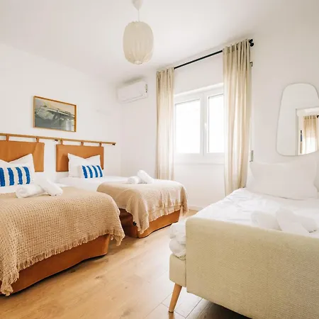 Octopus House Caparica * 卡帕里卡海岸