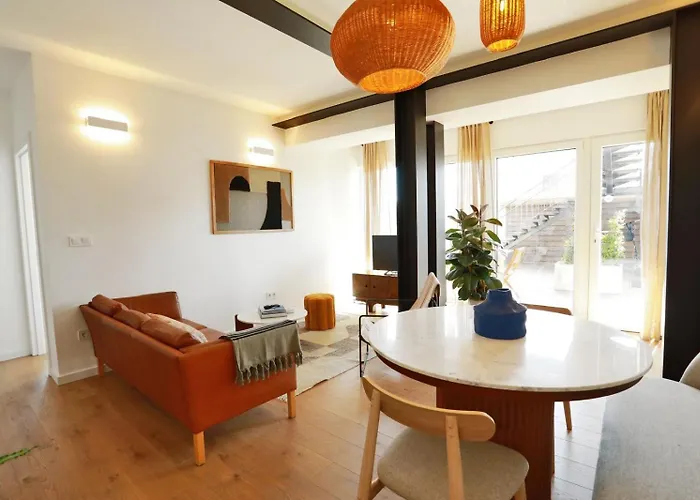 Octopus House Caparica Appartamento *