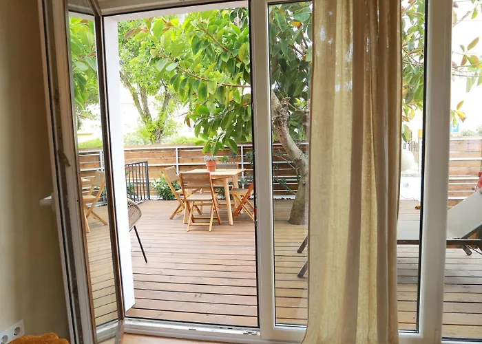 Octopus House Caparica