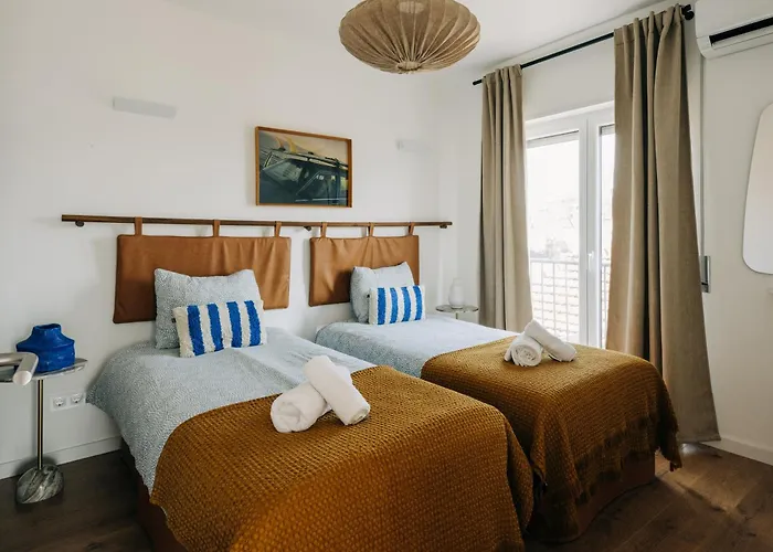 Octopus House Caparica * Costa da Caparica