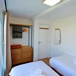 Apartment Octopus House Caparica
