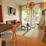 Apartment Octopus House Caparica *