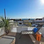 Octopus House Caparica *