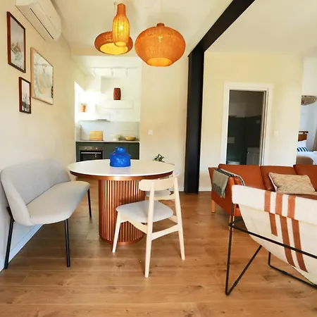 Octopus House Caparica Appartement *