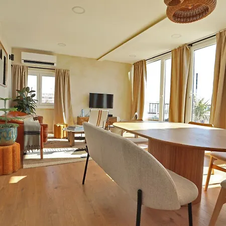 Octopus House Caparica *