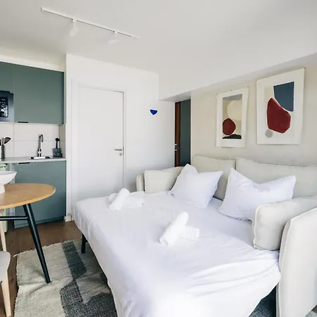 Octopus House Caparica Appartement *